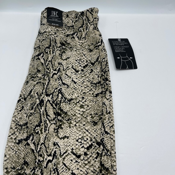 Inc Womens Snakeskin Leggings Shaping High Rise - Picture 4 of 7